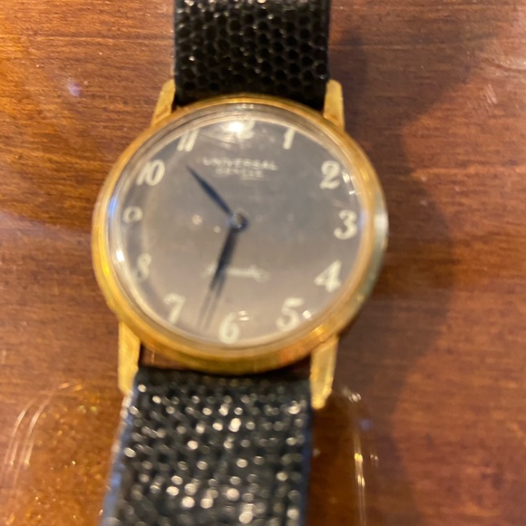 Genuine Geneve Watch - Picture 2 of 2